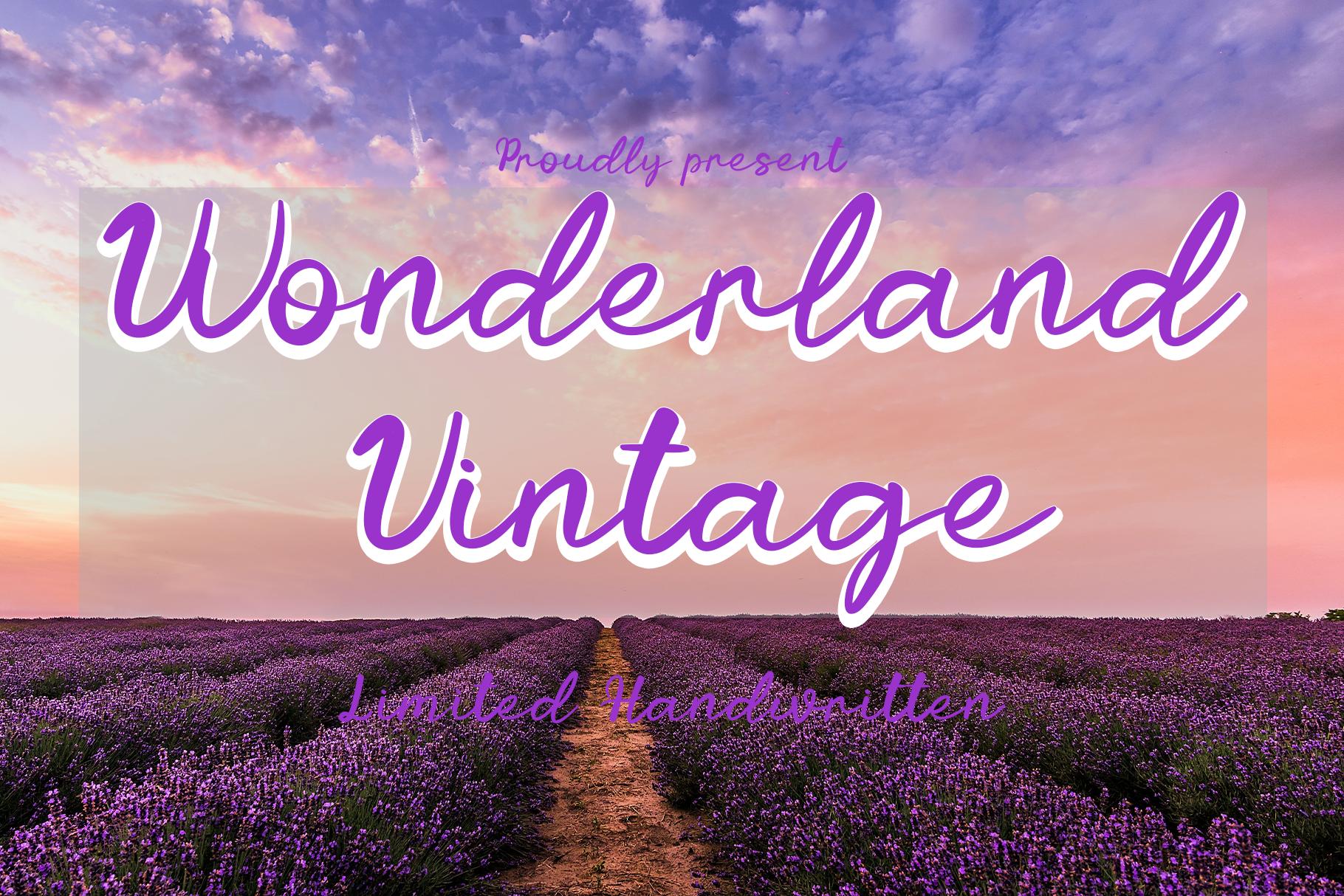 Wonderland Vintage Font